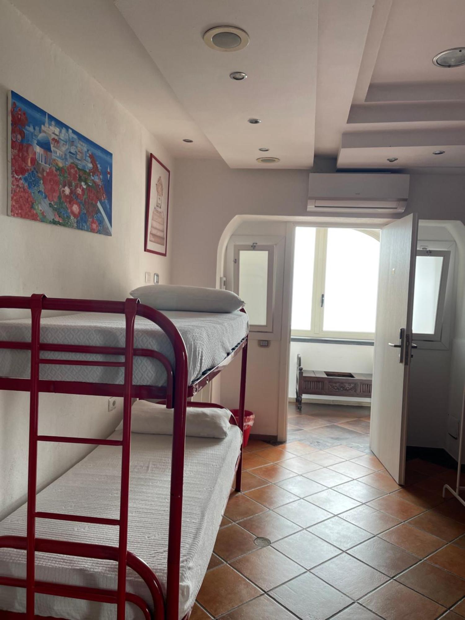 Hostel Brikette Positano Exterior foto